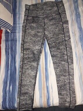 Gray Marled Athletic Leggings with Side Pocket